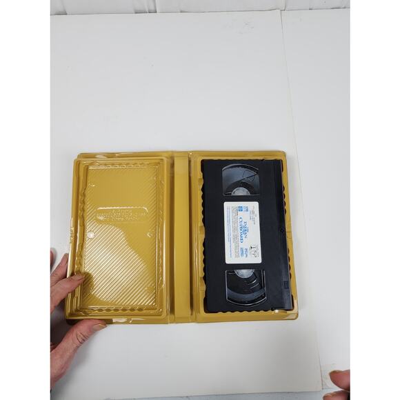 The Indian in the Cupboard (Columbia Pictures) Vintage 90s VHS Tape Movie - Picture 7 of 8